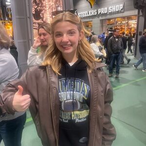 Meet your Posher, Mackenzie